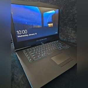 Alienware 15 R3 Gaming Laptop